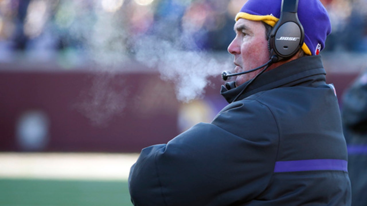 Zimmer fires Vikings assistant coach after line struggles